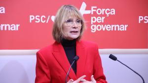 La portavoz del PSC, Lluïsa Moret, en rueda de prensa este lunes