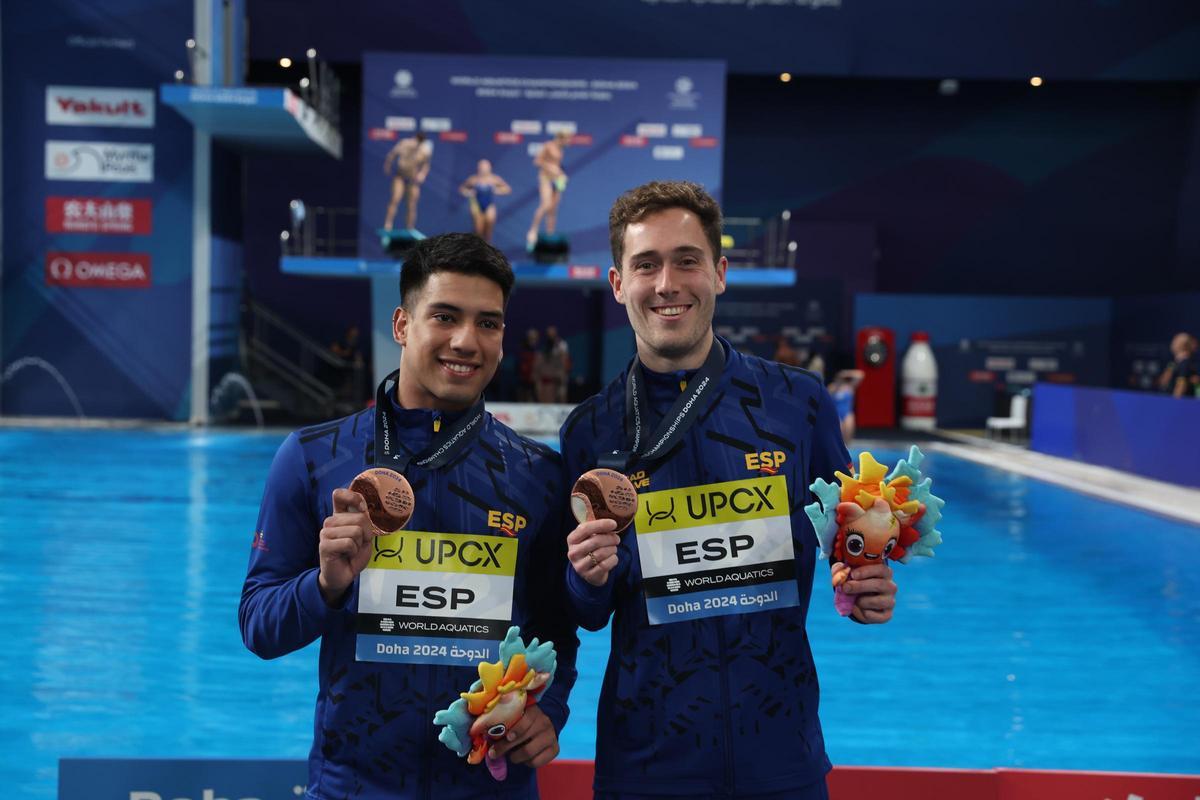 Històric bronze mundial espanyol en trampolí Històric bronze mundial espanyol en trampolí