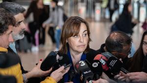 La consellera Paneque comparece, este miércoles, en el vestíbulo de la estación de Sants