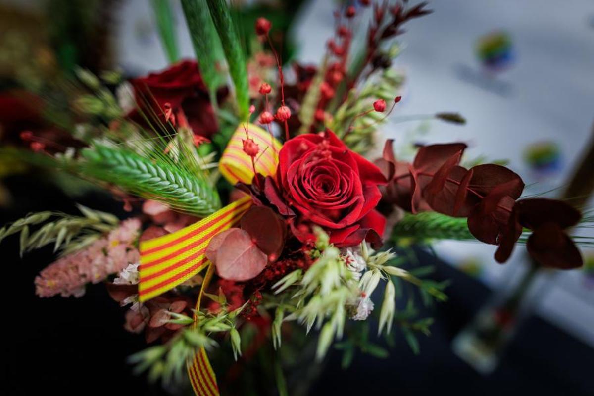 Tarragona se llenará de rosas, libros y actividades por Sant Jordi. Tarragona se llenará de rosas, libros y actividades por Sant Jordi.
