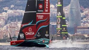 Regates finals entre  l’Emirates New Zealand  i l’equip britànic Ineo,  l’octubre de l’any passat. | FERRAN NADEU