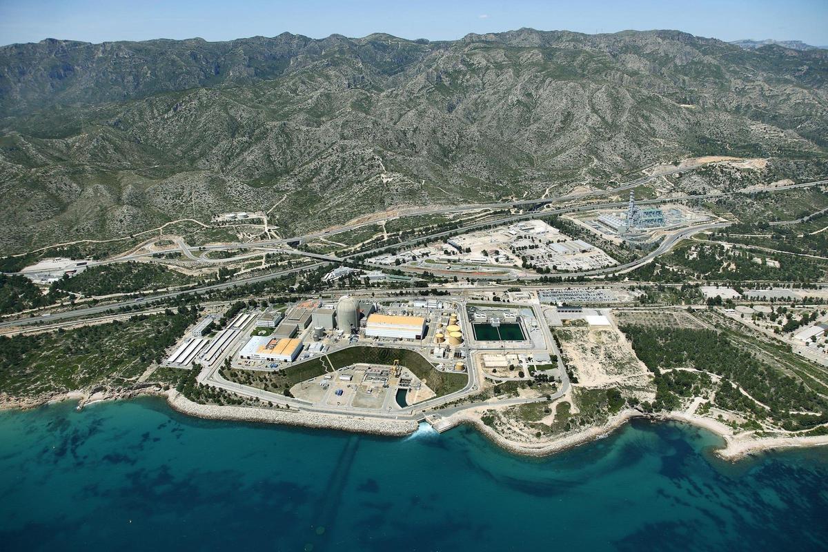 Comencen els tràmits per a la construcció d’un magatzem temporal de residus a la central nuclear de Vandellòs Comencen els tràmits per a la construcció d’un magatzem temporal de residus a la central nuclear de Vandellòs