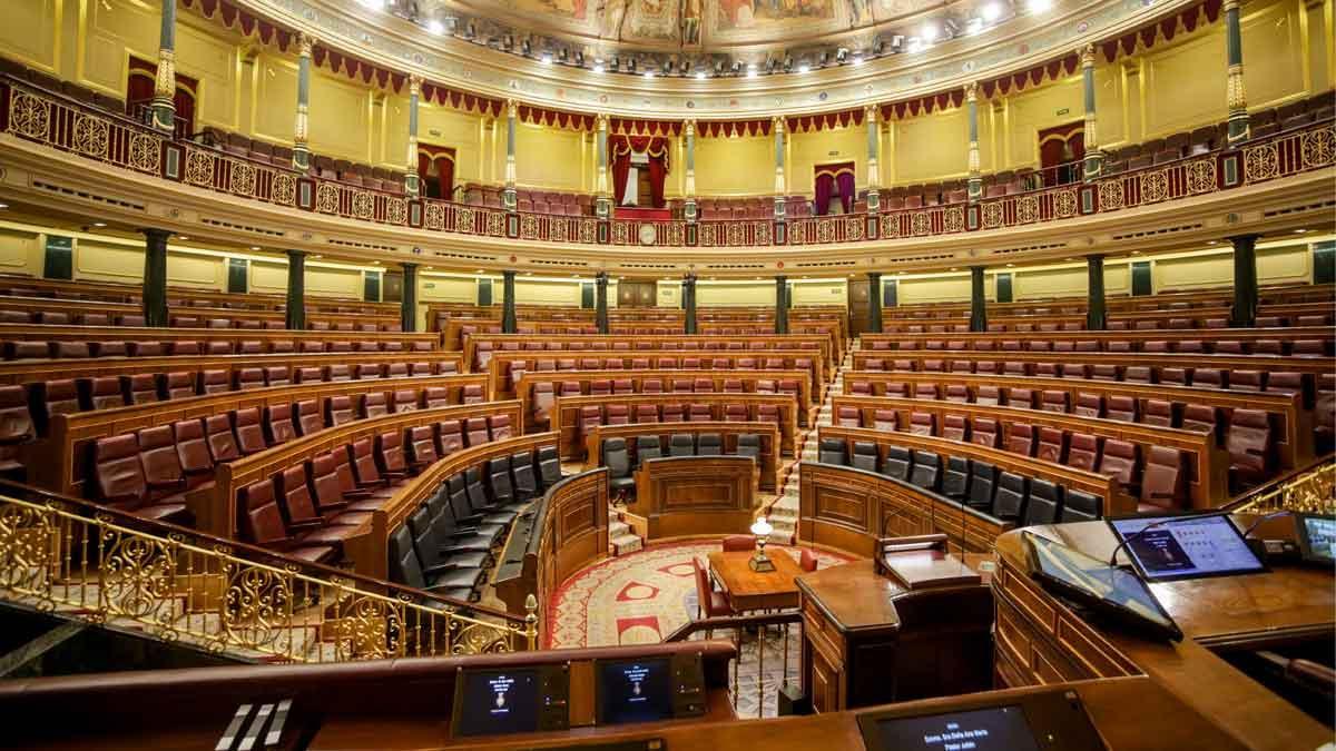 La majoria conservadora del TC força a anular també l’aturada del Congrés quan va esclatar la pandèmia La majoria conservadora del TC força a anular també l’aturada del Congrés quan va esclatar la pandèmia