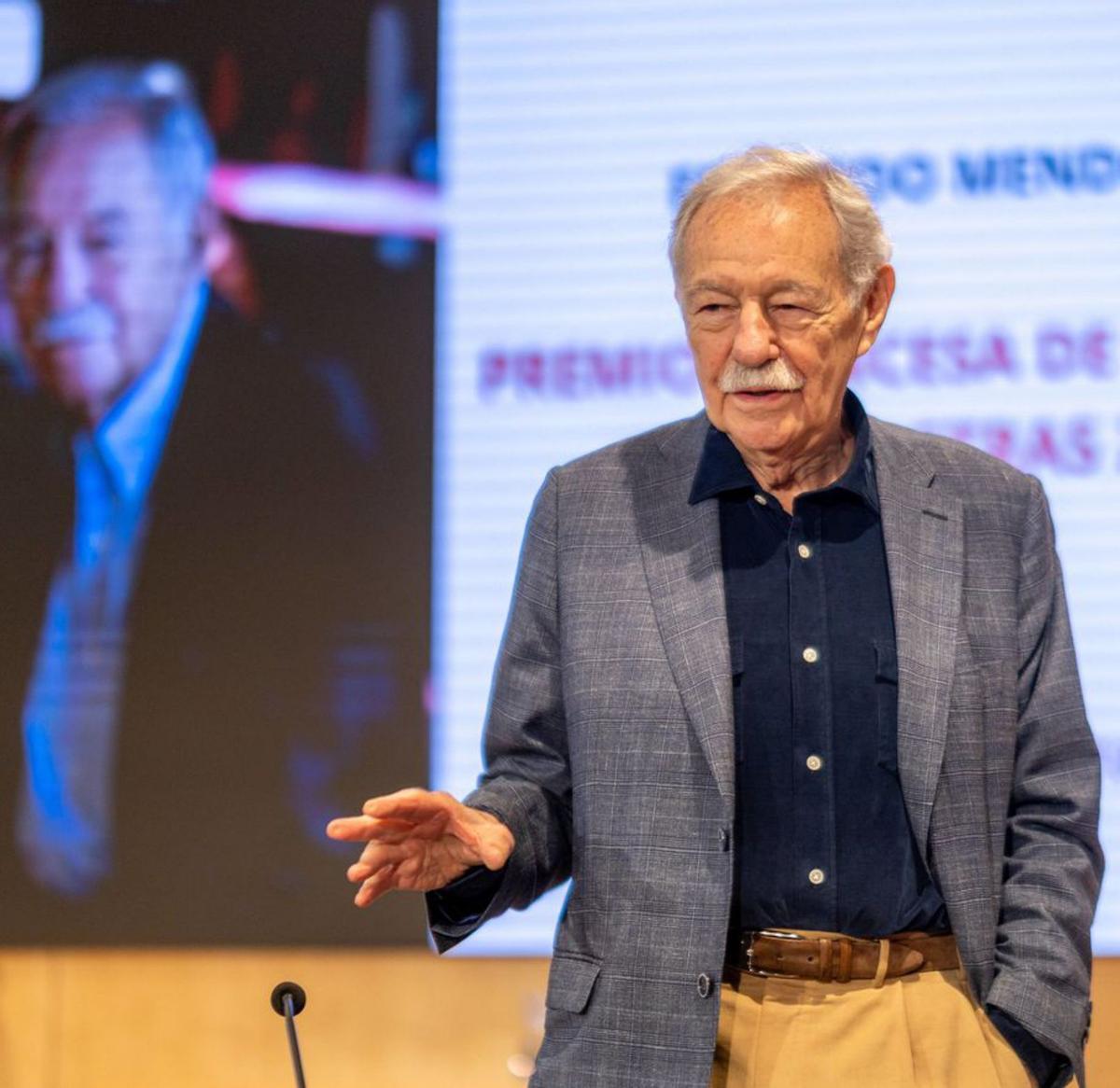 Un mestre amb el guant de seda de l’humor i les arts de la picardia Un mestre amb el guant de seda de l’humor i les arts de la picardia