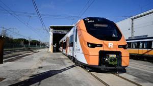 Els nous trens de Rodalies es provaran a la línia R1 abans d’entrar en servei el 2026