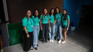 Voluntaris a la regata preliminar de la Copa Amèrica de vela de Vilanova i la Geltrú: 350 parells d’ulls (il·lusionats) més