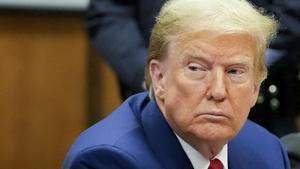 La fiscalia demana ajornar la resolució de la sentència contra Trump per suborn