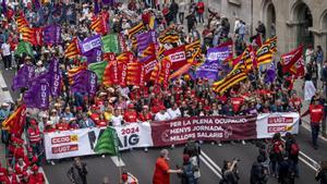 Foment alerta del fre en les pujades salarials per la reducció de jornada