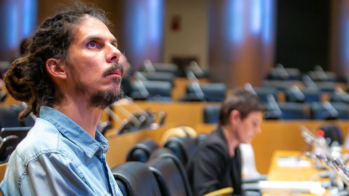Meritxell Batet torna a l’escena del ‘crim’ d’Alberto Rodríguez Meritxell Batet torna a l’escena del ‘crim’ d’Alberto Rodríguez