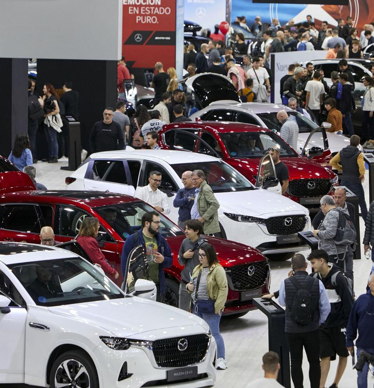 Una trentena de marques se citaran a l’Automobile Barcelona al maig Una trentena de marques se citaran a l’Automobile Barcelona al maig