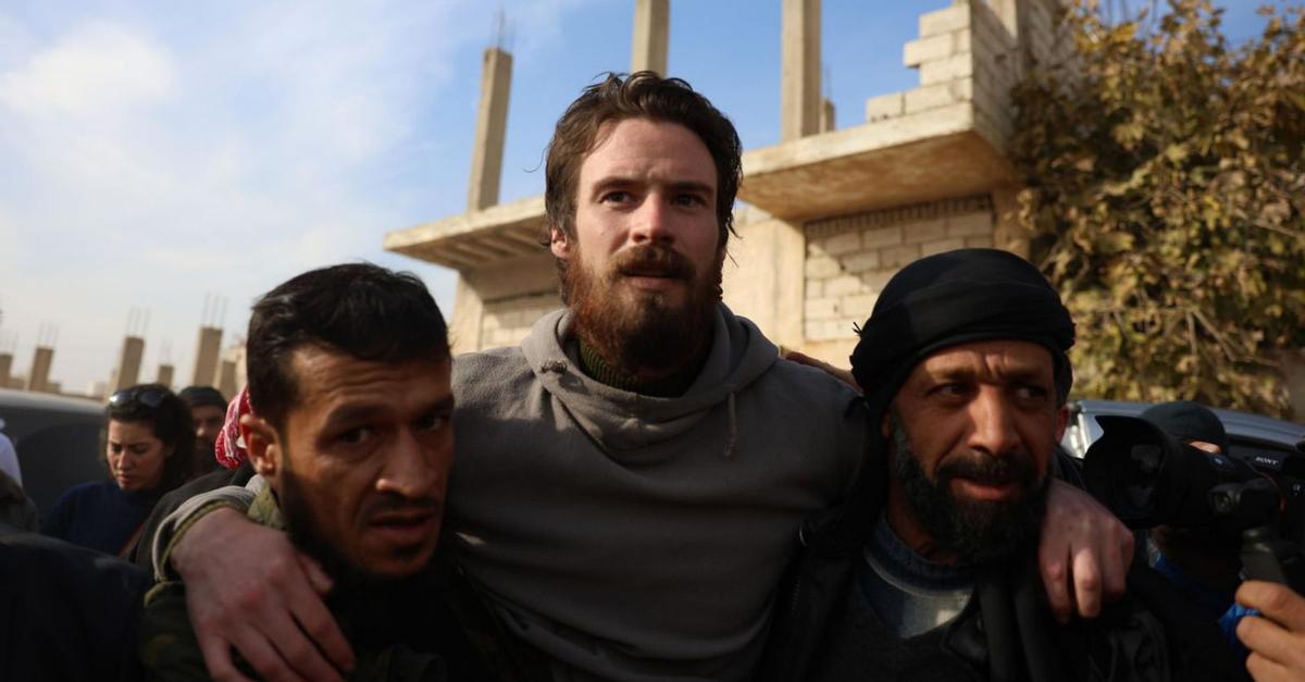 Alliberat un nord-americà pres del règim d’Assad Alliberat un nord-americà pres del règim d’Assad