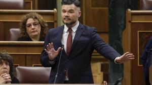 Rufián acusa Junts de donar suport al Govern a canvi de llocs en els consells d’administració de Renfe o Aena