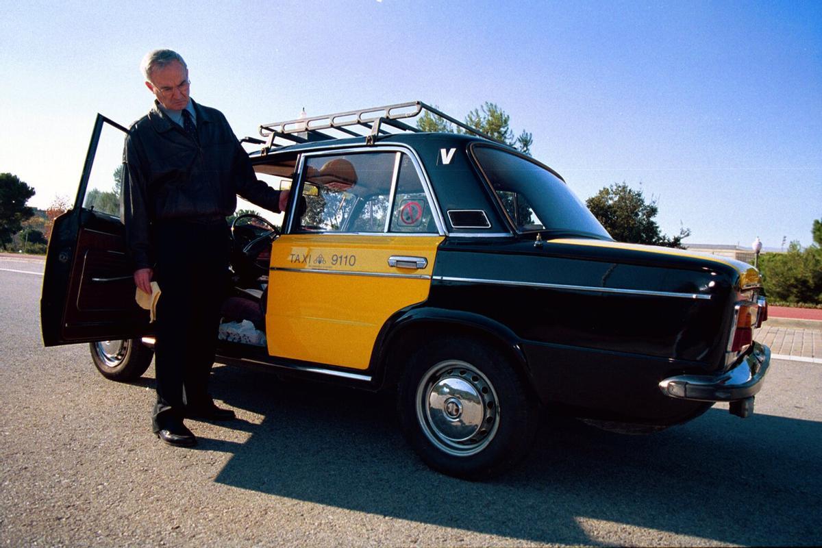 Les llicències de taxi a Barcelona s’estabilitzen com a assegurança de jubilació: 120.000 euros per permís Les llicències de taxi a Barcelona s’estabilitzen com a assegurança de jubilació: 120.000 euros per permís