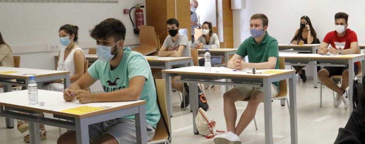 Més del 94% dels estudiants presentats superen les proves daccés a la universitat Més del 94% dels estudiants presentats superen les proves daccés a la universitat