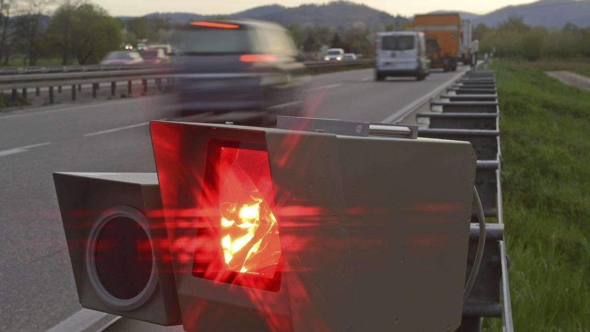 La DGT revela a quina velocitat es dispara el radar La DGT revela a quina velocitat es dispara el radar