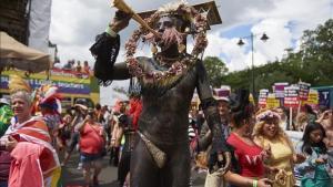 jjubierre34450490 particiapants take part in the annual pride parade in london160625182540