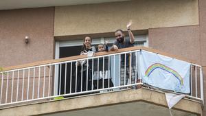 Govern i comunitats aborden reduir la quarantena davant la irrupció d’òmicron
