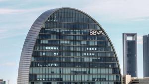 El Banc d’Espanya informa el BCE a favor de l’opa del BBVA al Sabadell